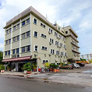  Hotel Lotus