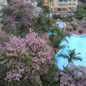  Hotel Garden City Service